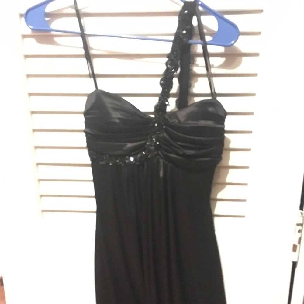 Black B Darlin strapless silky dress